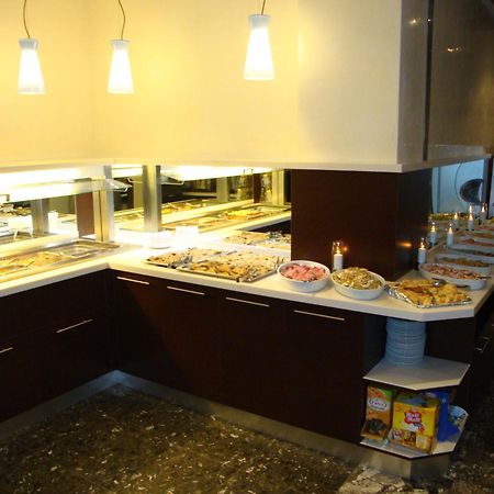 Hotel Bellevue Lignano Sabbiadoro Dış mekan fotoğraf
