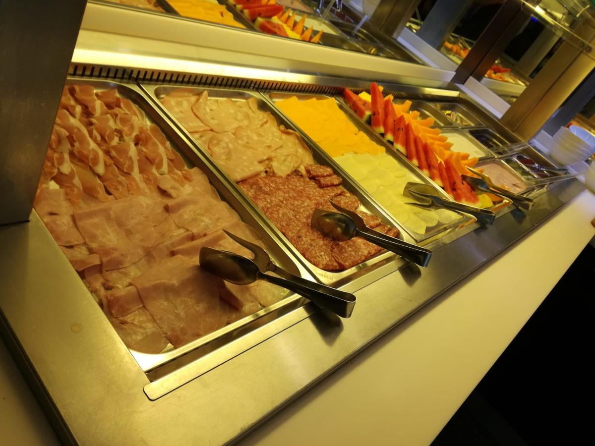 Hotel Bellevue Lignano Sabbiadoro Dış mekan fotoğraf