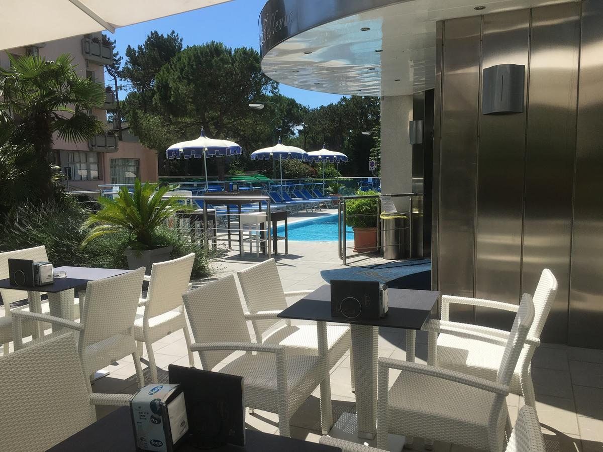 Hotel Bellevue Lignano Sabbiadoro Dış mekan fotoğraf