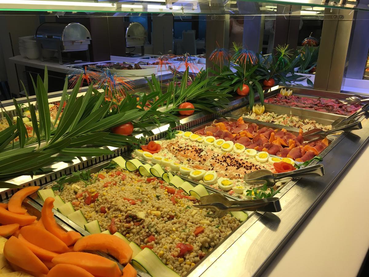 Hotel Bellevue Lignano Sabbiadoro Dış mekan fotoğraf