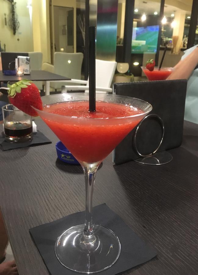 Hotel Bellevue Lignano Sabbiadoro Dış mekan fotoğraf